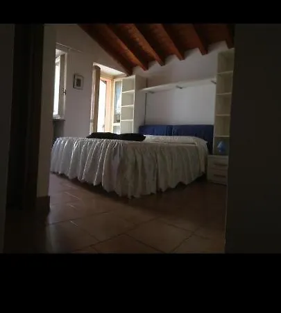 Appartamento Il Pozzo Lecco Exterior photo