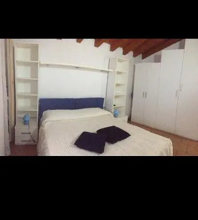 Appartamento Il Pozzo Lecco Exterior photo