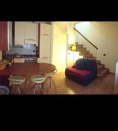 Appartamento Il Pozzo Lecco Exterior photo