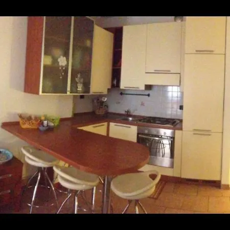 Appartamento Il Pozzo Lecco Exterior photo