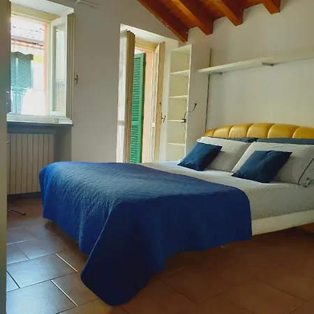Appartamento Il Pozzo Lecco Exterior photo